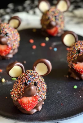 Halloween Dessert - Strawberry and Chocolate fudge mice