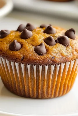 Pumpkin Chocolate Chip Muffins