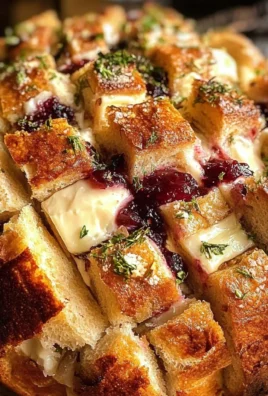 Cranberry Brie Pull-Apart Bread
