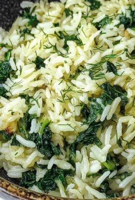 Easy Spinach Rice Recipe (Spanakorizo)