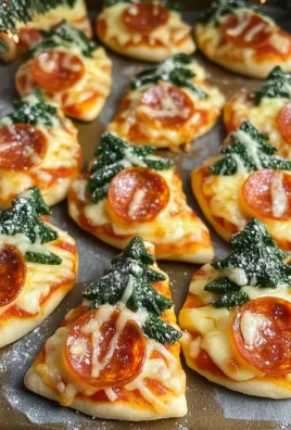 Christmas Tree Mini Pizzas