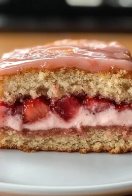Amazing Strawberry Honeybun Cake
