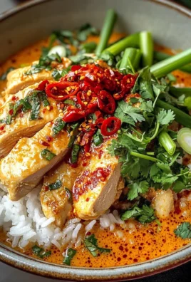Creamy Thai Red Curry Chicken Bowls Recipe